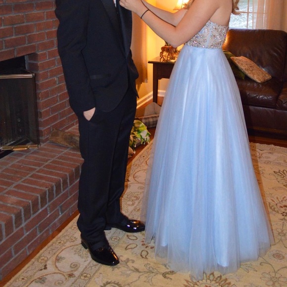 Light blue Blush size 0 prom dress! - Picture 4 of 4
